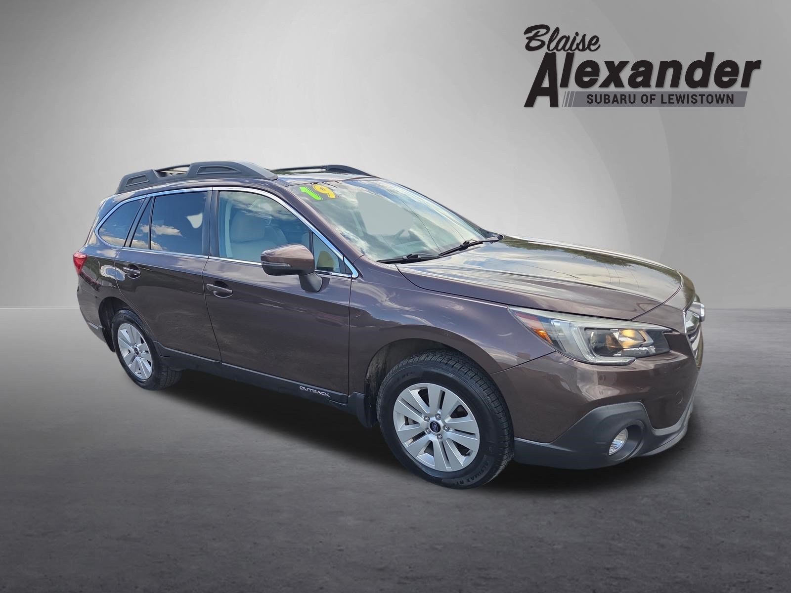 Used 2019 Subaru Outback 2.5i Premium w/ Popular Package #2