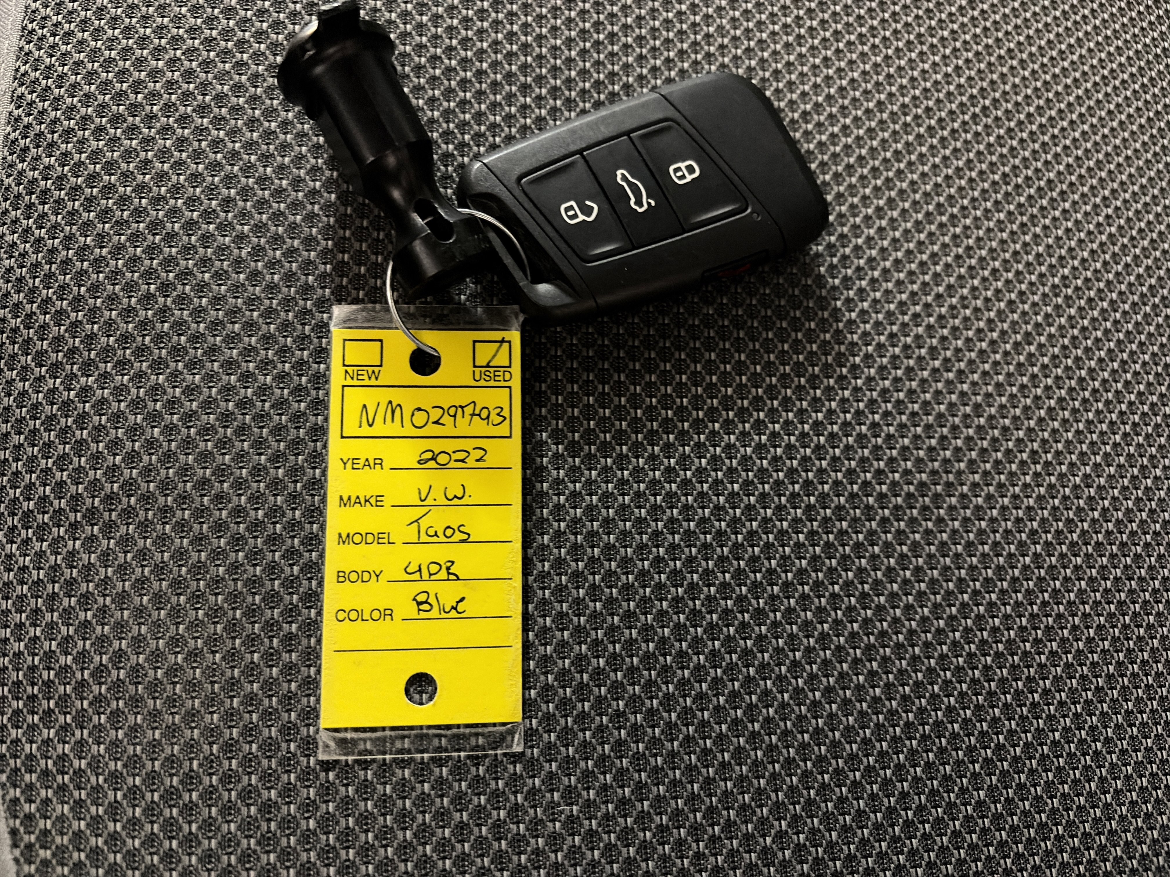 Used 2022 Volkswagen Taos S w/ IQ Drive S Package image 33