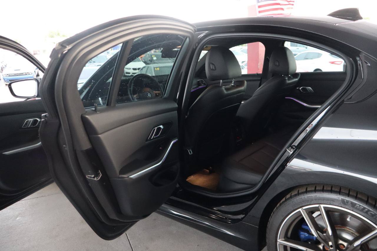 Used 2020 BMW M340i RWD image 32