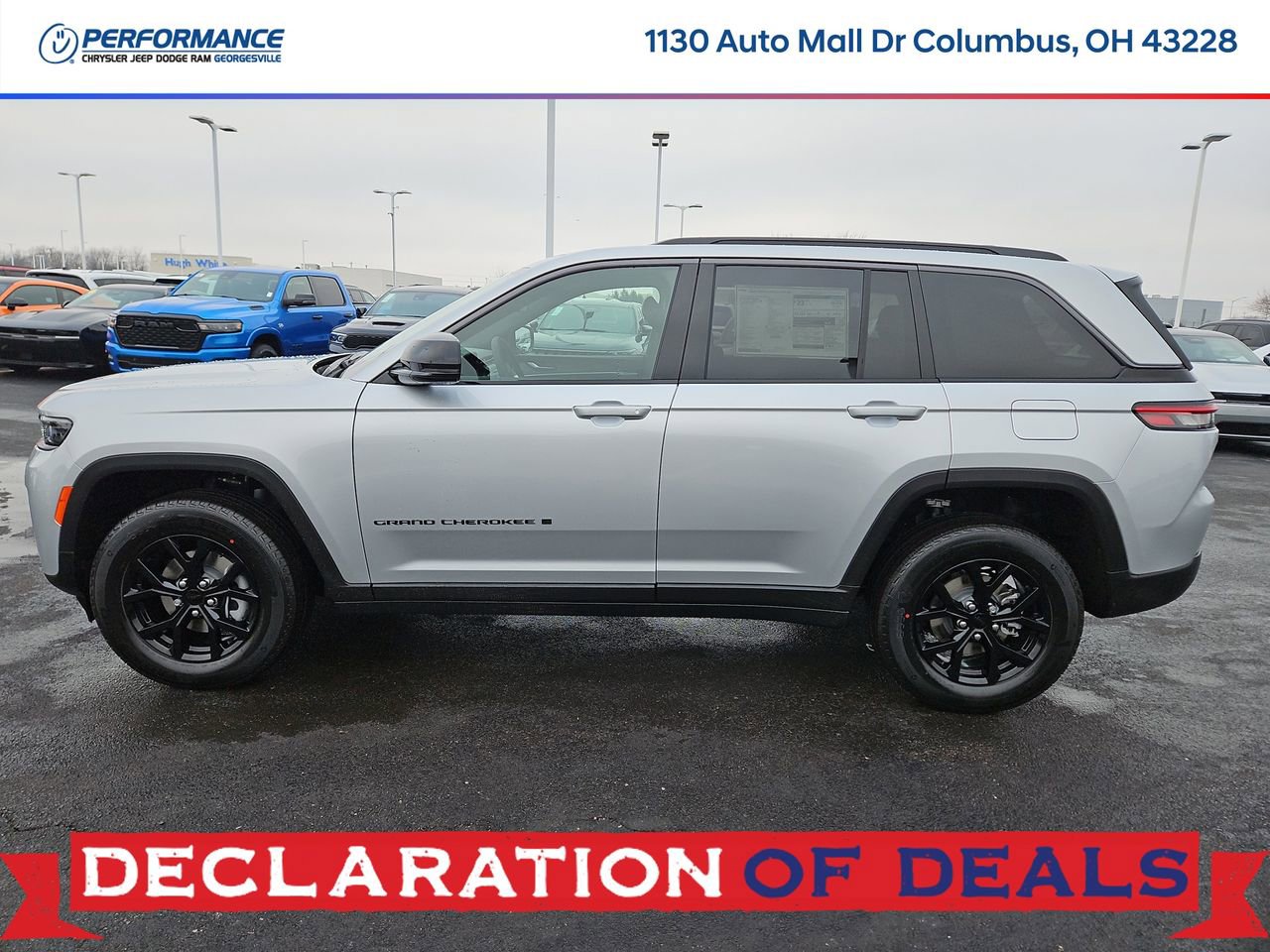 New 2026 Jeep Grand Cherokee Laredo image 4