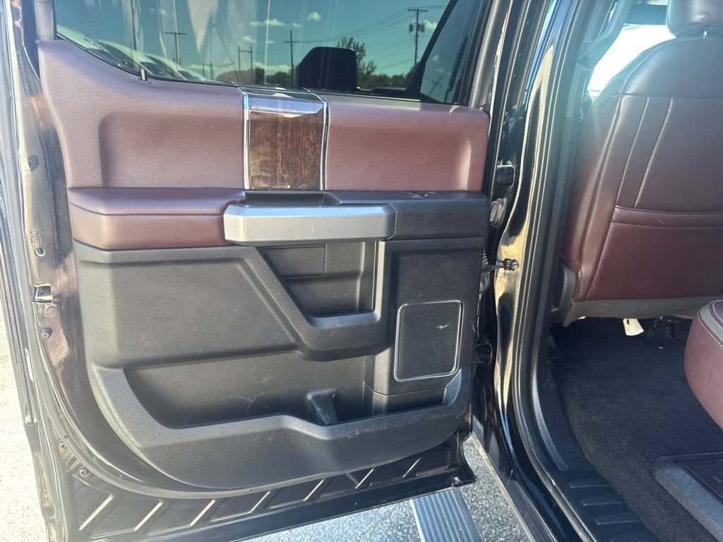 Used 2017 Ford F350 Platinum w/ Platinum Ultimate Package AWD/4WD image 14
