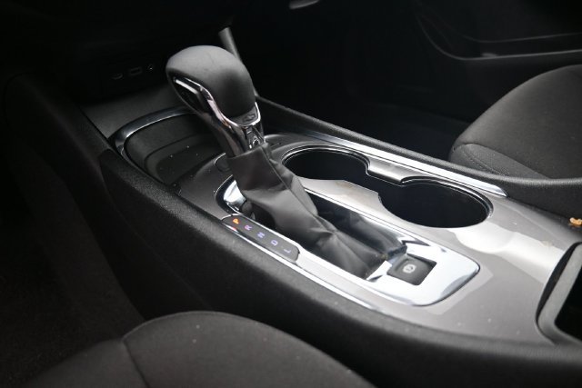 Used 2025 Chevrolet Malibu LT FWD image 25