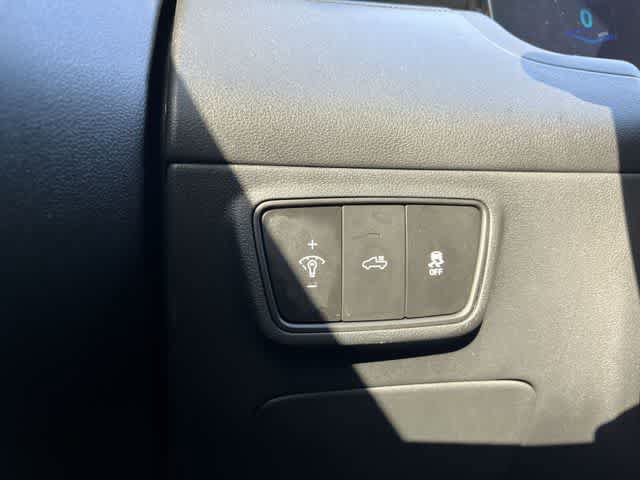 Used 2024 Hyundai Santa Cruz SEL w/ Activity Package FWD image 33