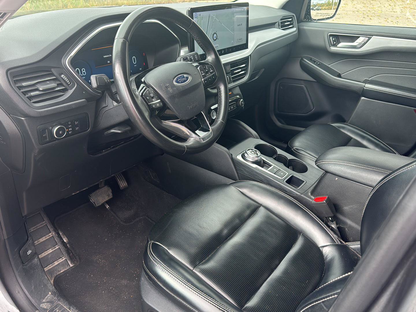 Used 2024 Ford Escape Platinum AWD/4WD image 11