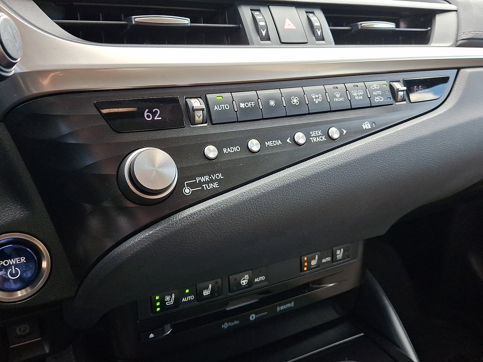 Used 2021 Lexus ES 300h w/ Premium Package FWD image 16