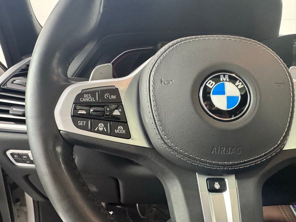 Used 2019 BMW X5 xDrive50i w/ M Sport Package AWD/4WD image 19