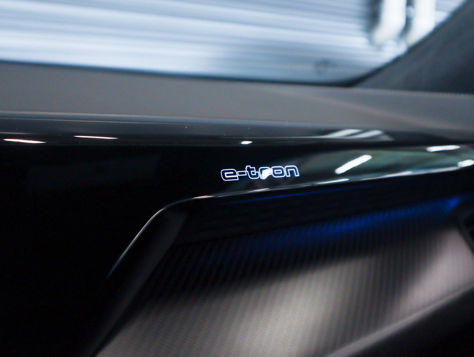 Used 2023 Audi RS e-tron GT w/ Carbon Performance Package image 26