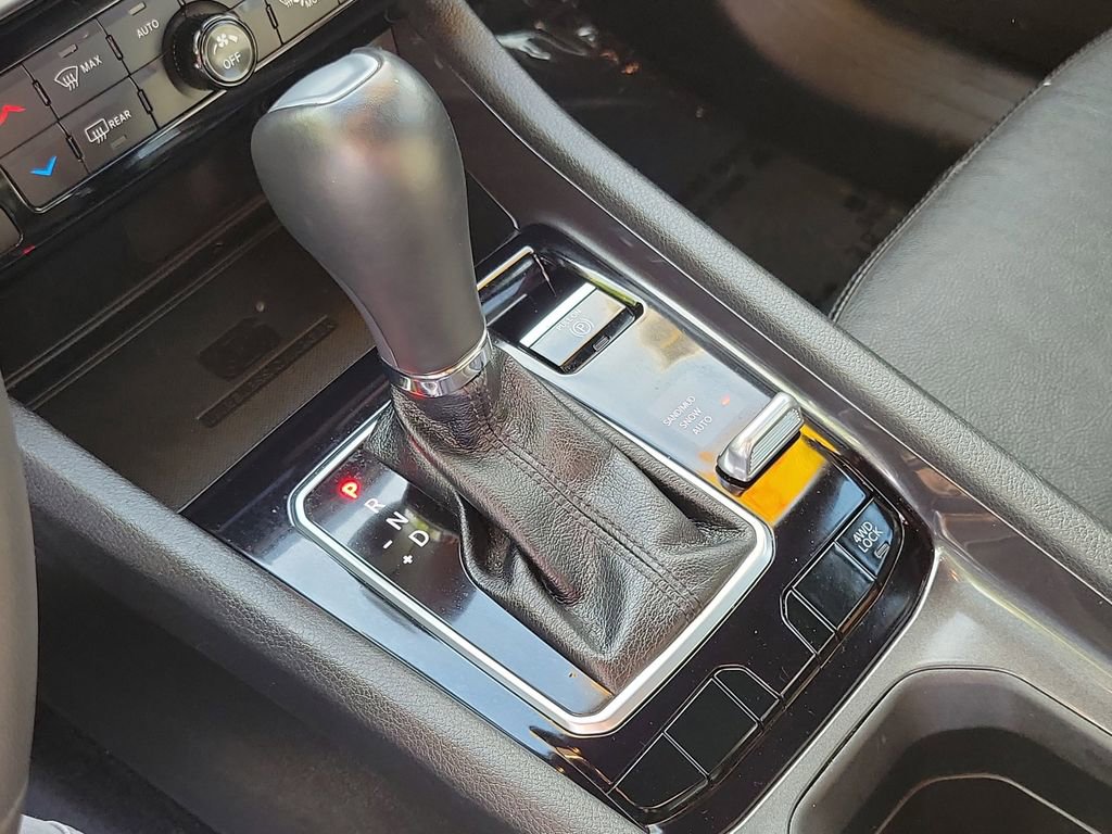 Used 2023 Jeep Compass Latitude w/ Sun and Sound Group image 10