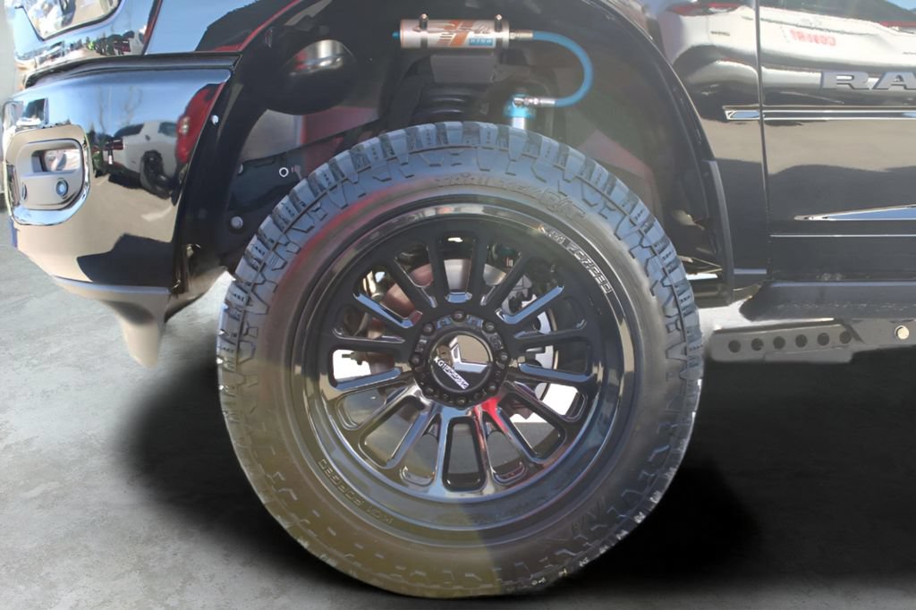 New 2025 RAM 2500 Laramie AWD/4WD image 33