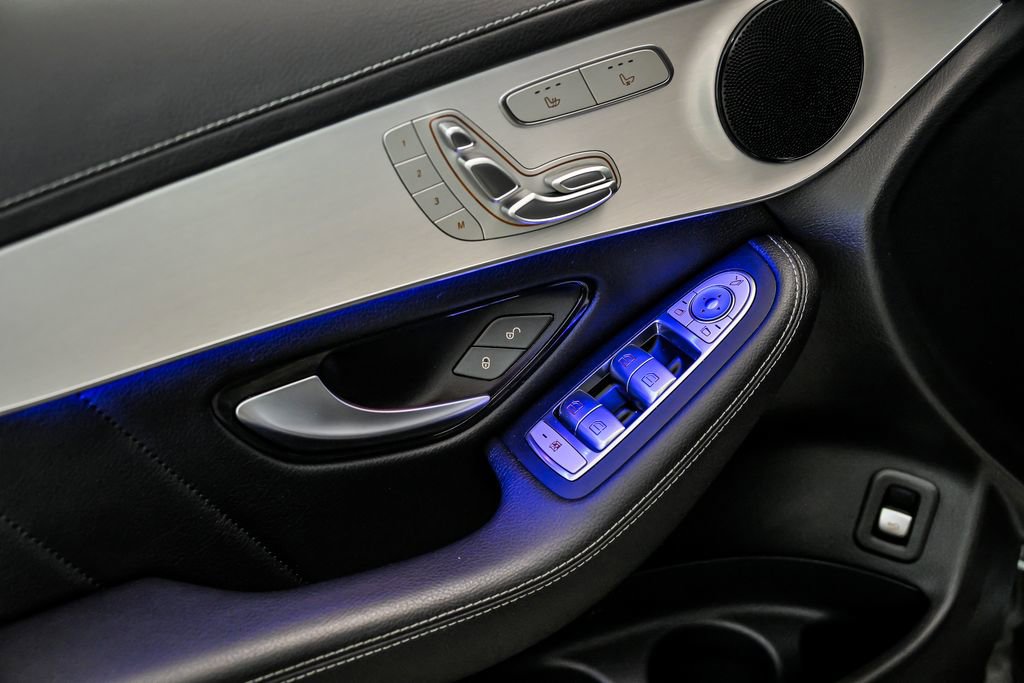 Used 2022 Mercedes-Benz GLC 43 AMG 4MATIC image 9