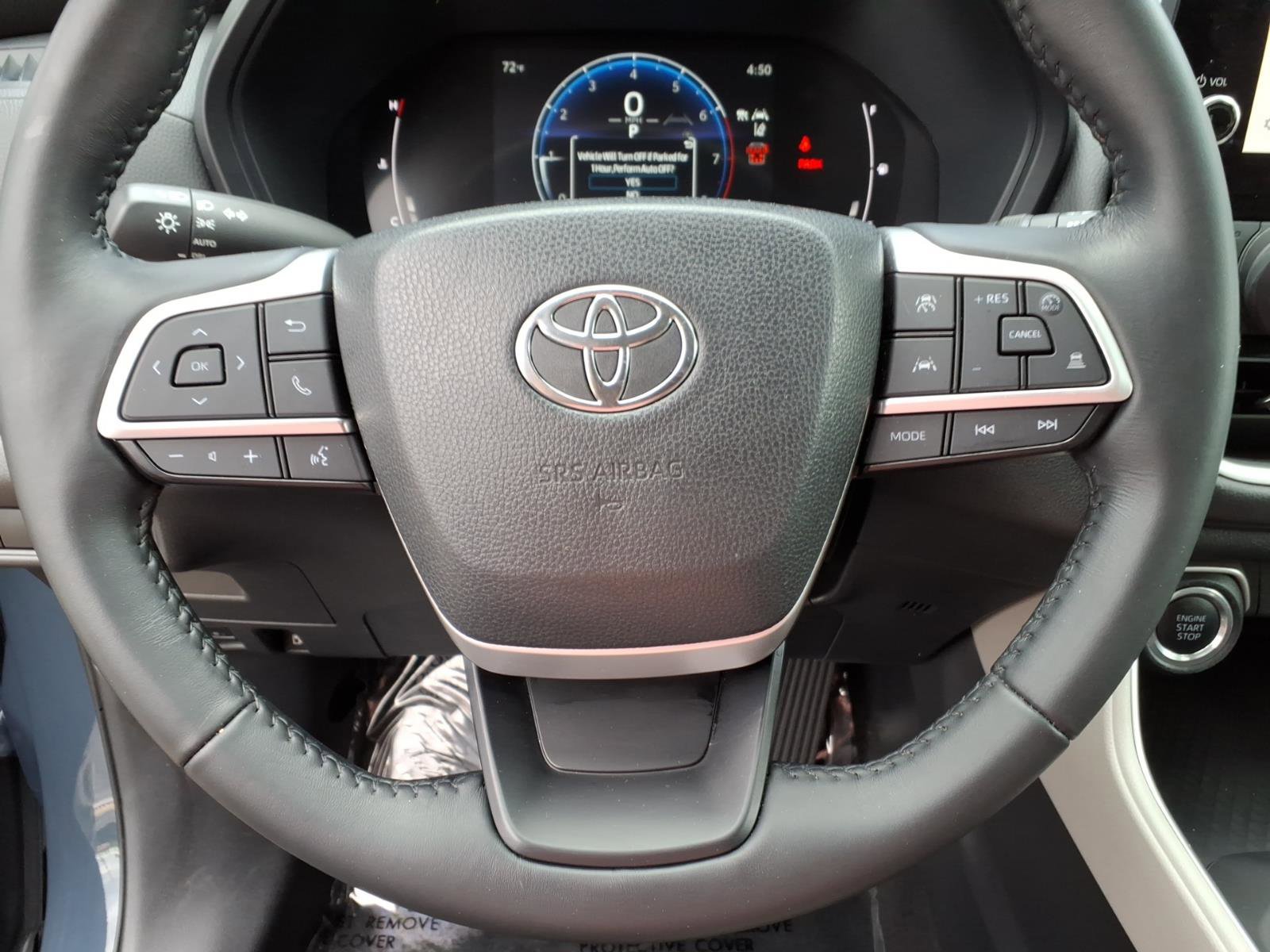 Certified 2024 Toyota Grand Highlander AWD image 12