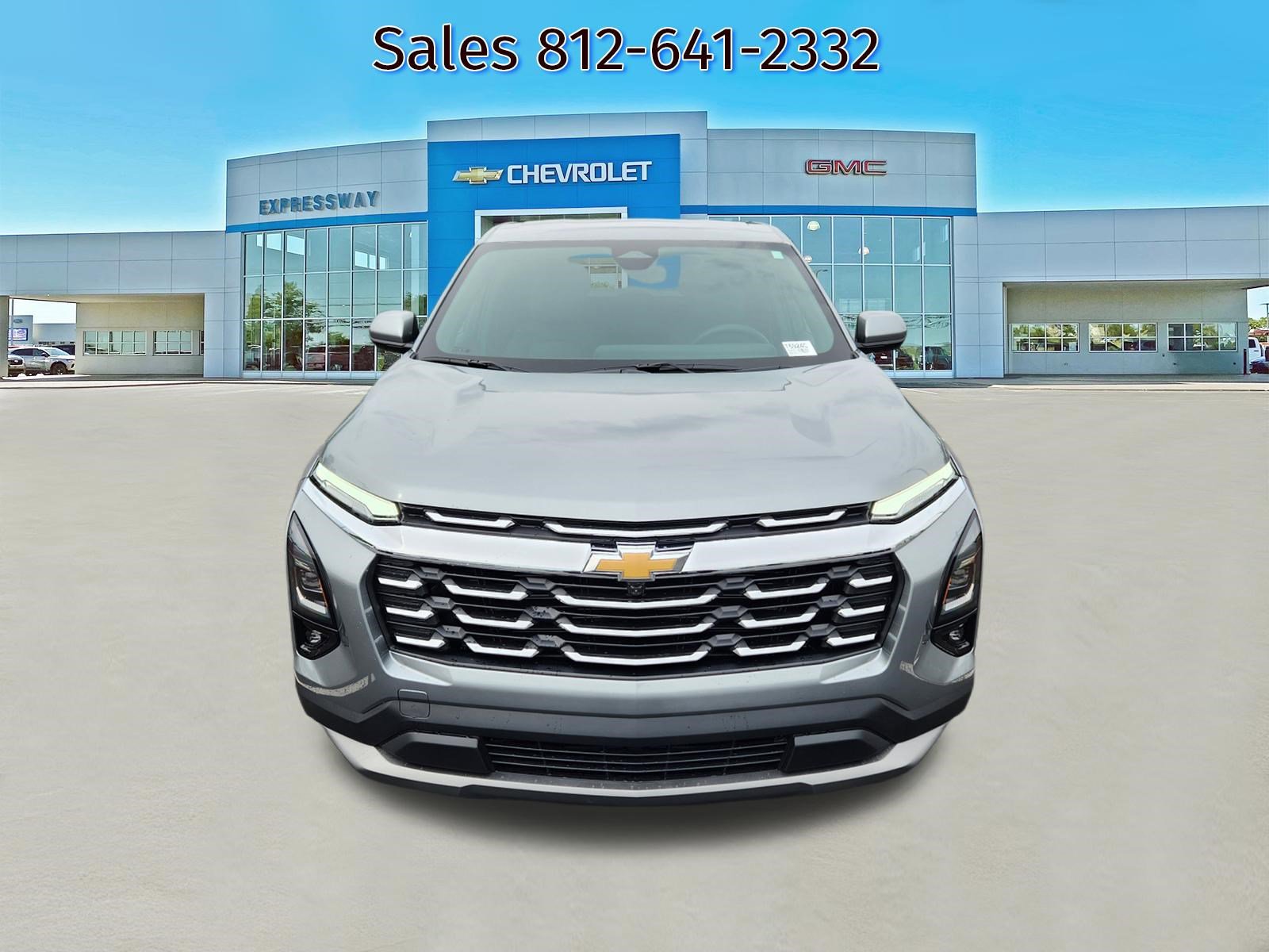 New 2026 Chevrolet Equinox LT w/ Safety and Technology Package FWD image 2