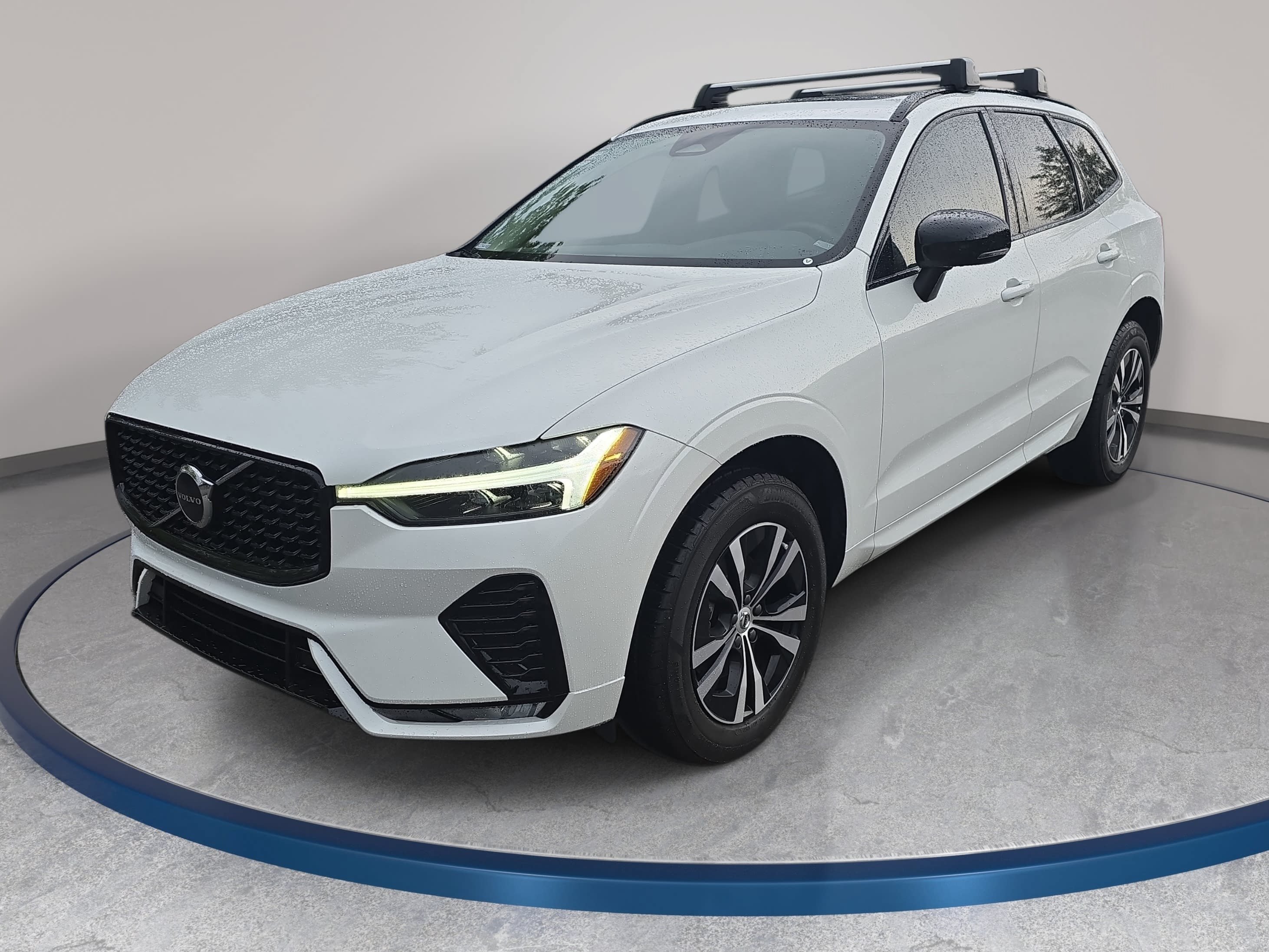 Used 2024 Volvo XC60 B5 Core AWD/4WD video 1