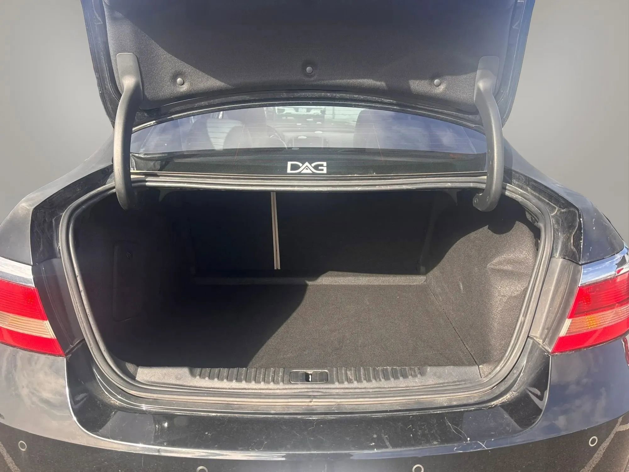 Used 2012 Buick Verano Leather FWD image 18