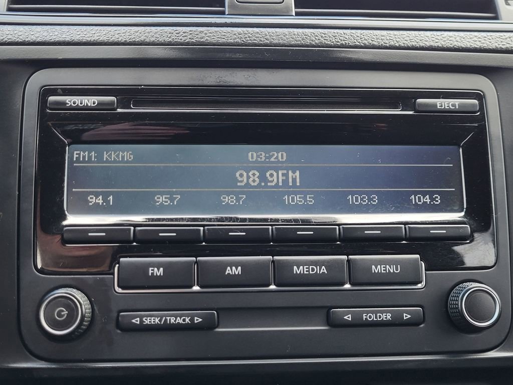 Used 2015 Volkswagen Jetta S image 7