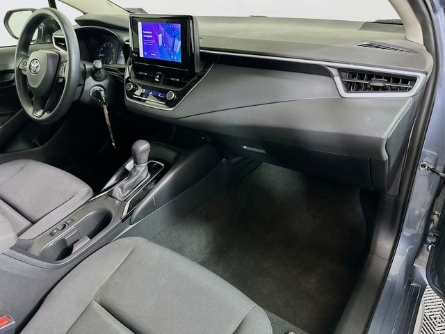 Used 2023 Toyota Corolla LE image 27