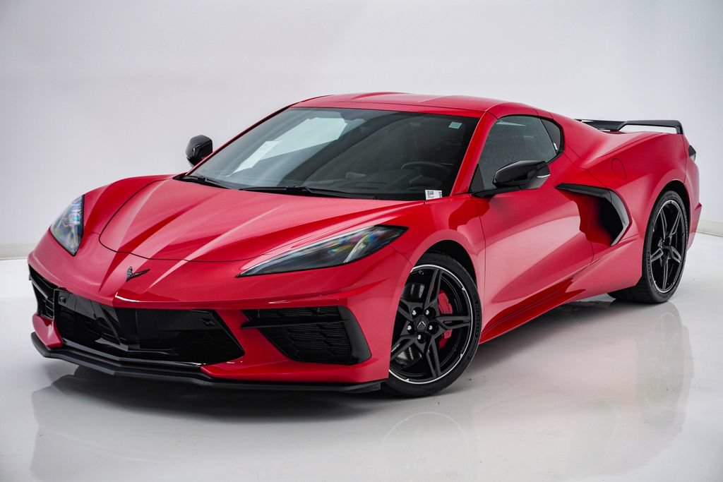 Used 2021 Chevrolet Corvette Stingray Preferred Cpe w/ Z51 Performance Package RWD image 8