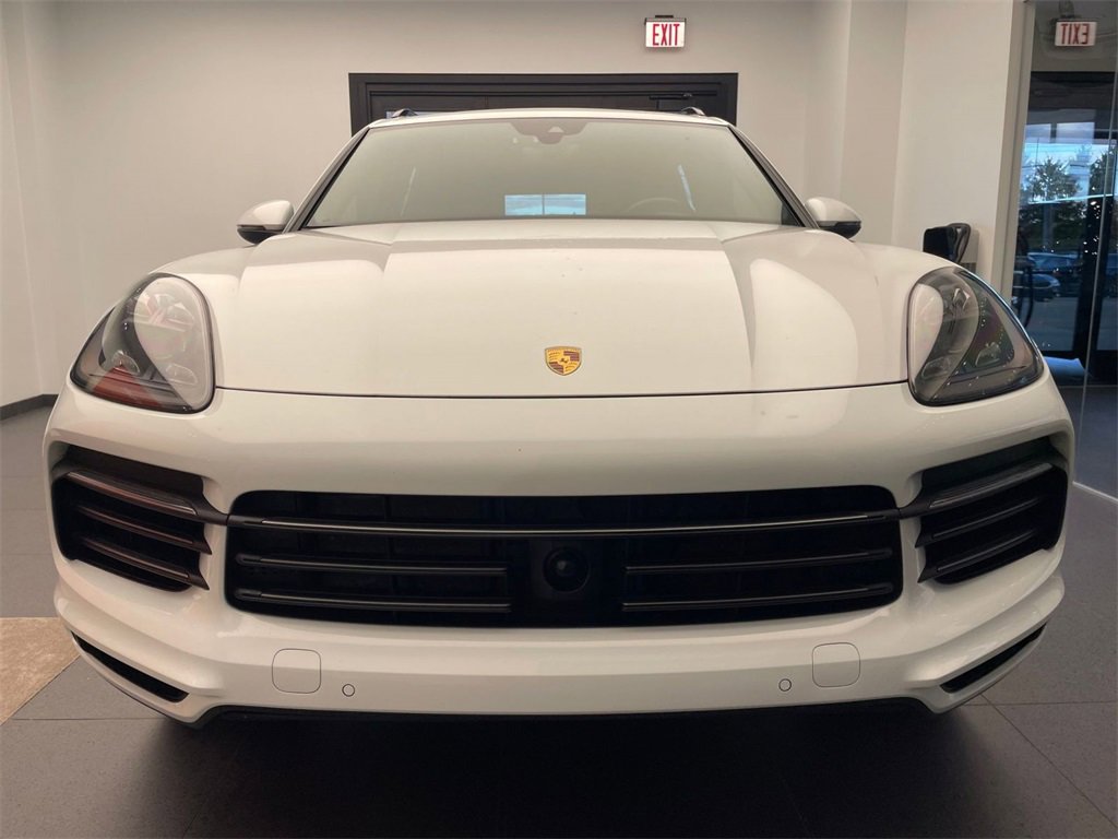 Used 2022 Porsche Cayenne Platinum Edition image 25