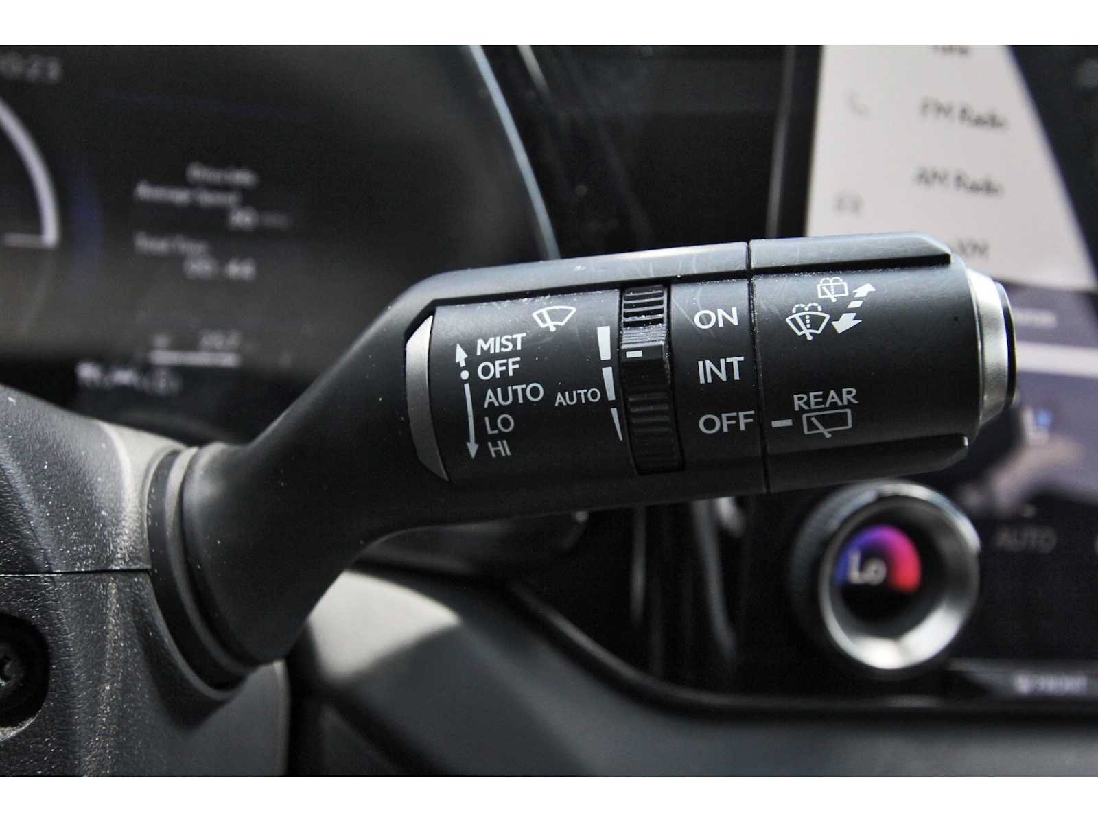 Used 2025 Lexus RX 500h F Sport w/ Convenience Package AWD/4WD image 18