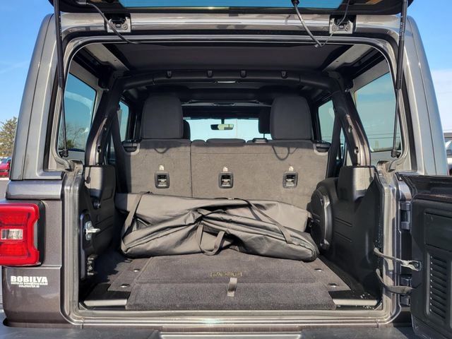 Used 2020 Jeep Wrangler Unlimited Rubicon w/ Uconnect 4C Nav & Sound Group image 29