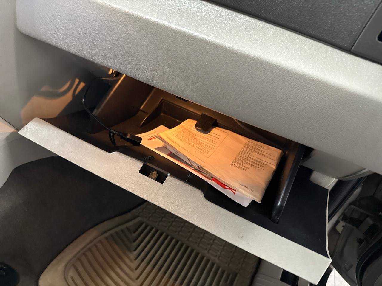 Used 2005 Jeep Grand Cherokee Limited AWD/4WD image 60