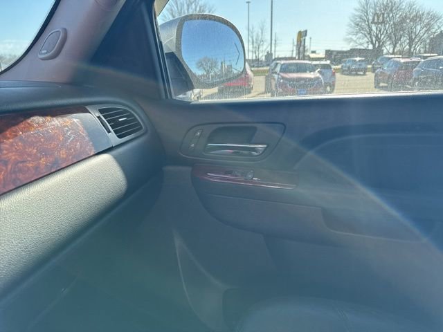 Used 2010 Chevrolet Silverado 1500 LTZ w/ Z71 Appearance Package image 14