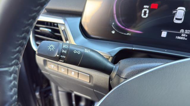 Used 2024 Kia Telluride S w/ S Sunroof Package FWD image 11