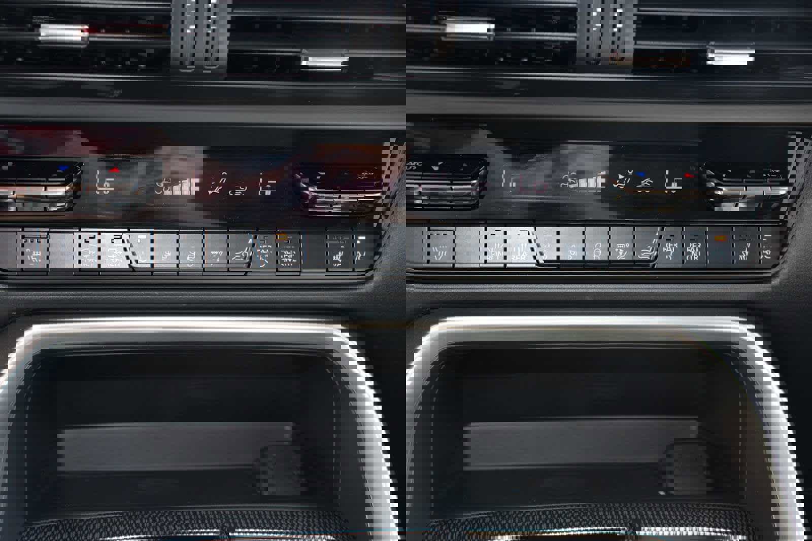 Used 2025 MAZDA CX-90 Plug-In Hybrid w/Premium Sport image 29