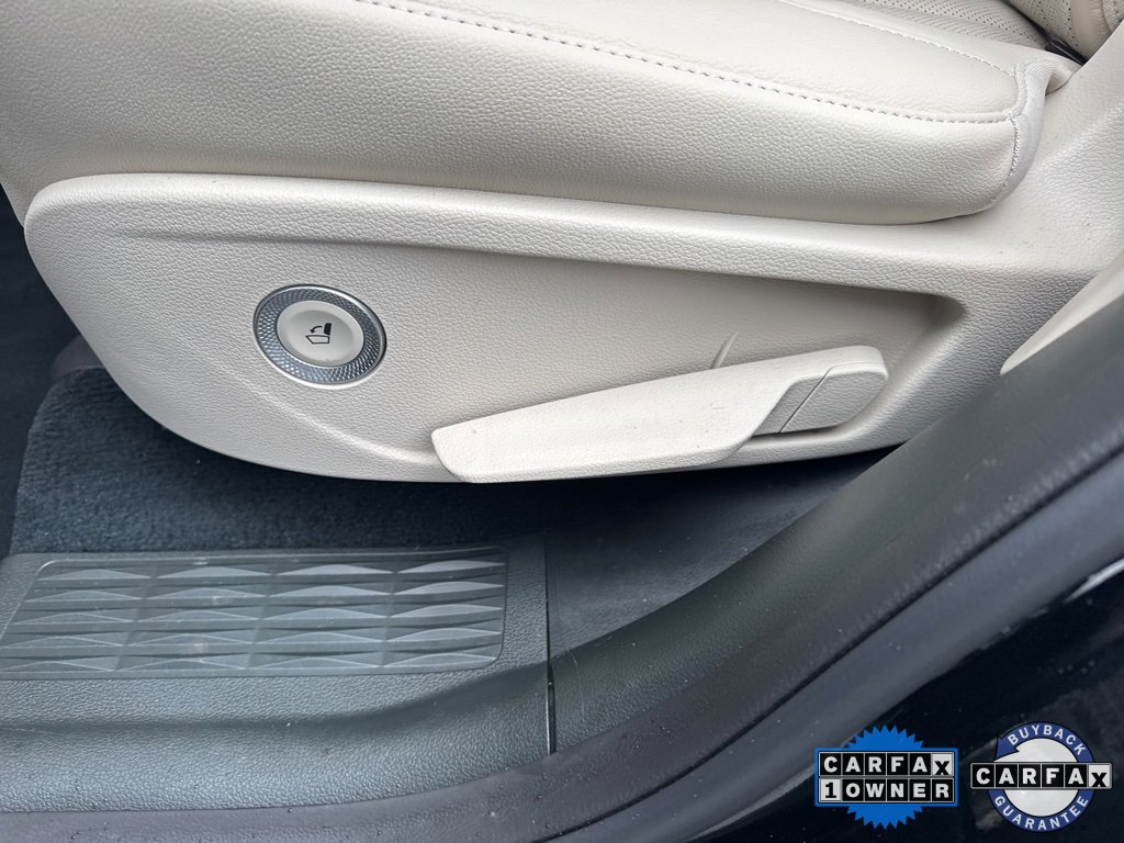 Used 2025 Genesis GV80 2.5T Select image 40