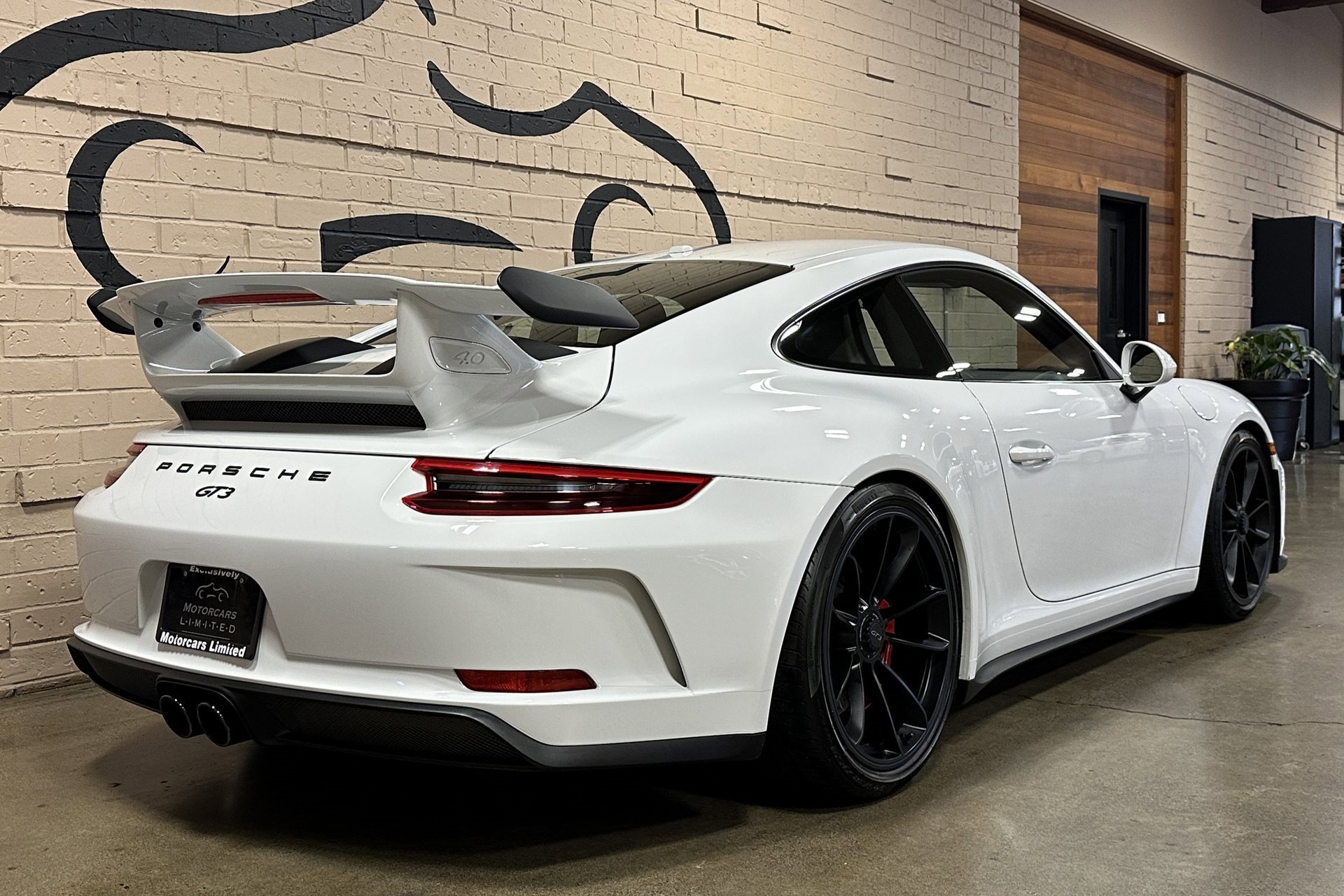 Used 2018 Porsche 911 GT3 image 5