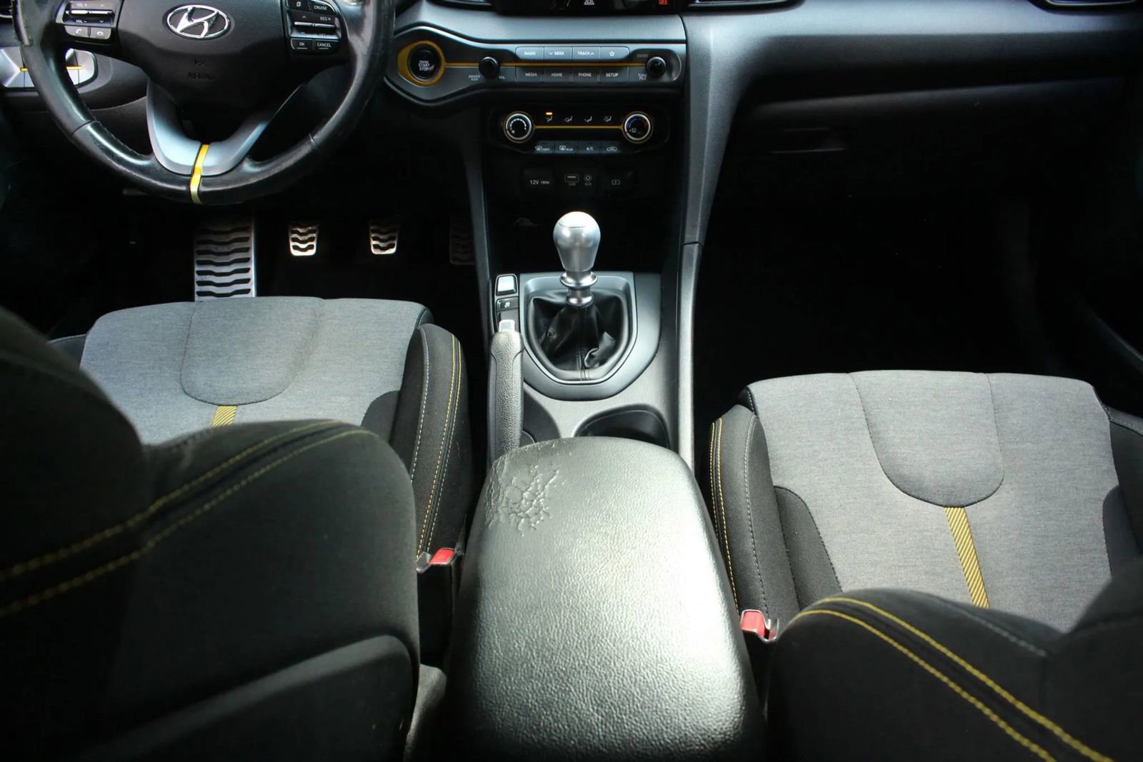 Used 2019 Hyundai Veloster Turbo R-Spec FWD image 25
