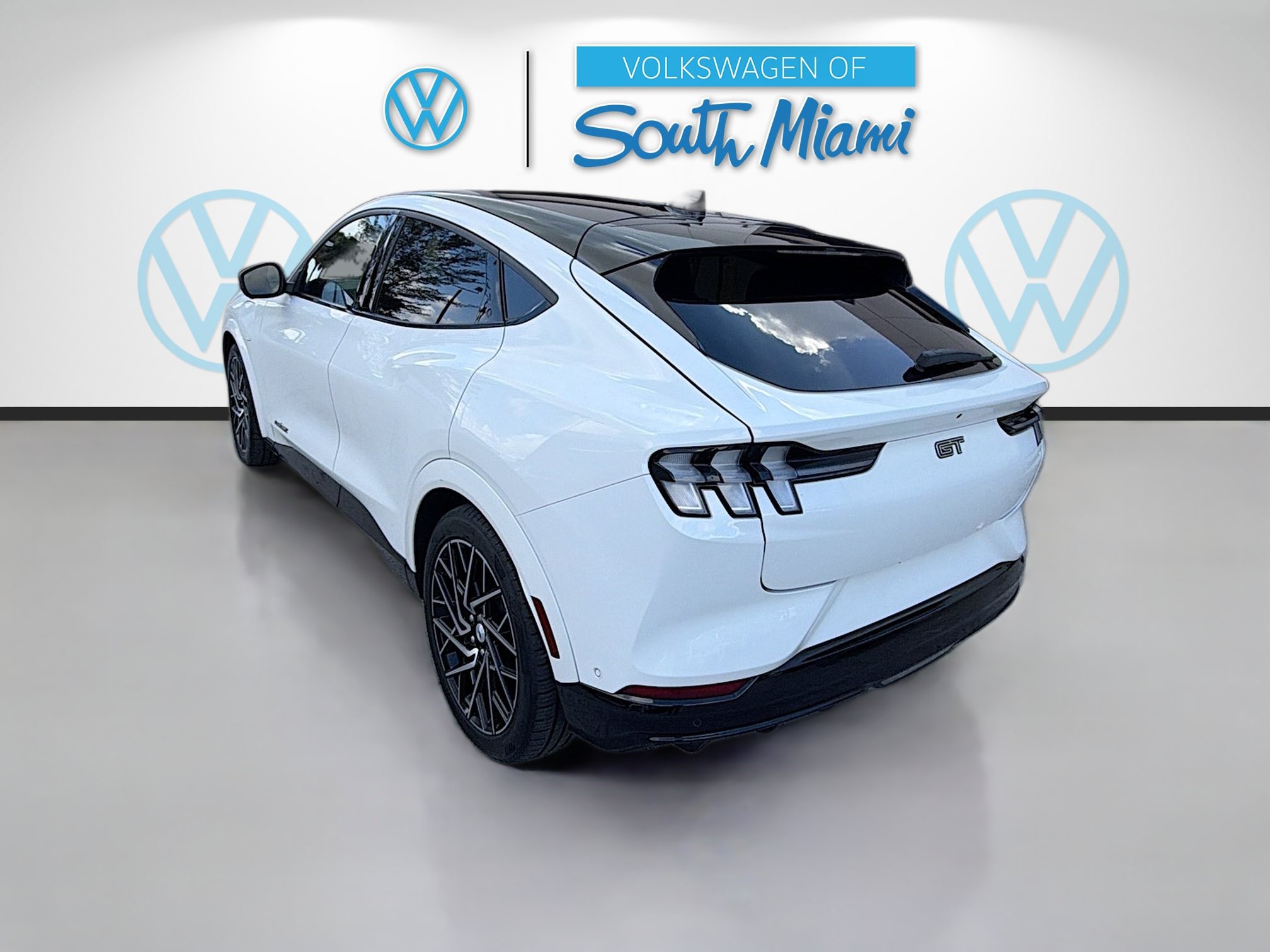 Used 2023 Ford Mustang Mach-E GT w/ GT Performance Edition AWD/4WD image 5