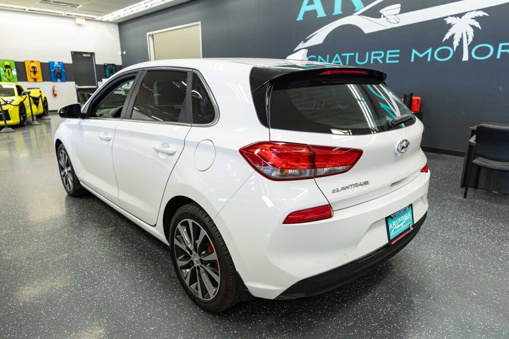 Used 2018 Hyundai Elantra GT FWD image 8