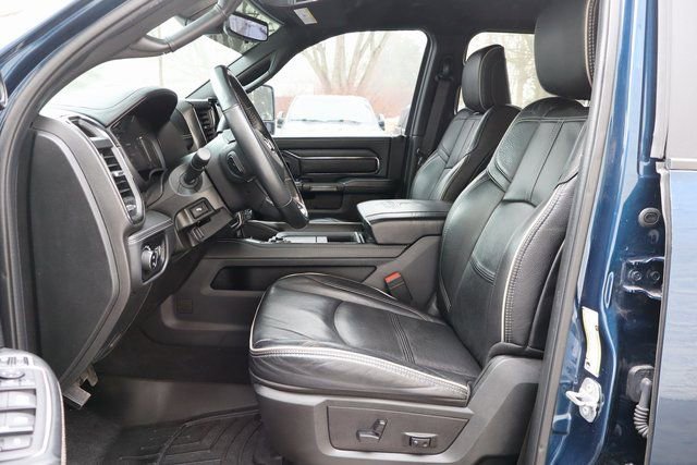 Used 2023 RAM 3500 Limited image 24