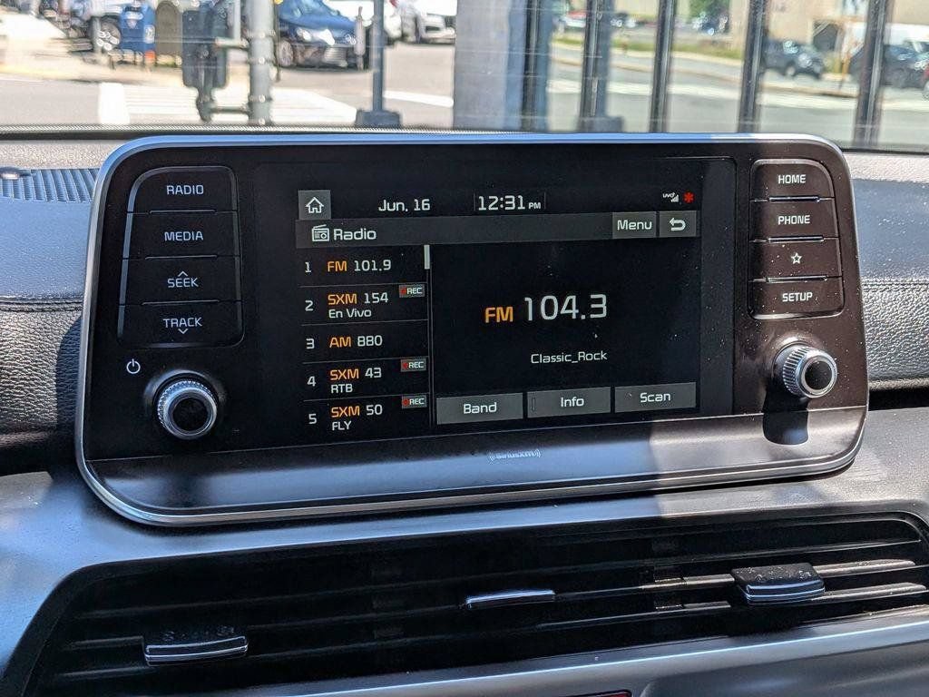 Used 2020 Kia Telluride S AWD/4WD image 19