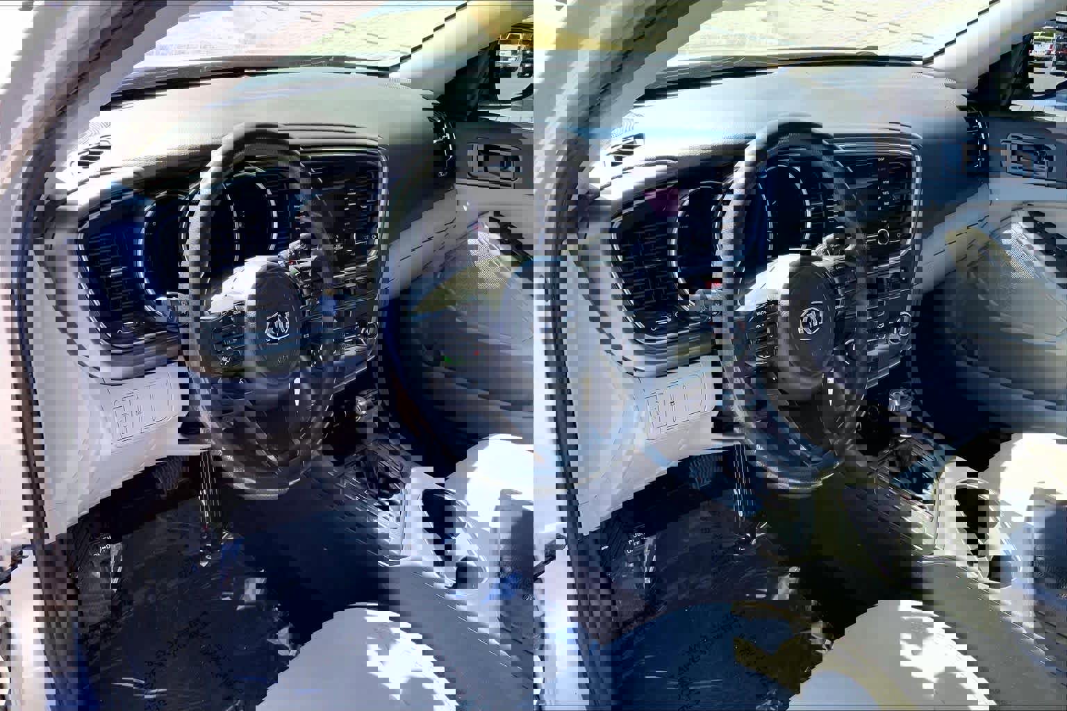 Used 2014 Kia Optima LX image 15