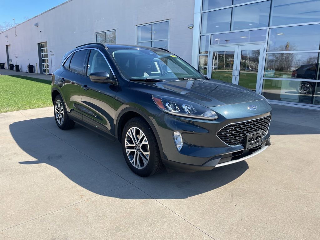 Used 2022 Ford Escape SEL w/ Technology Package image 1