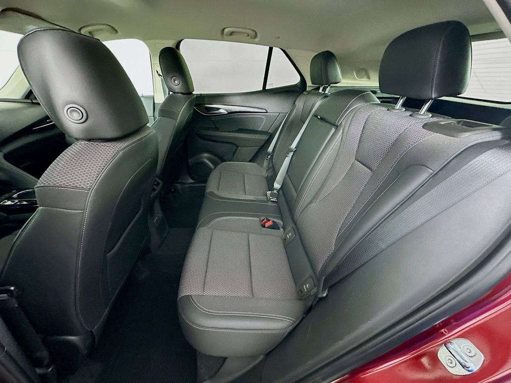 Used 2023 Buick Envision Preferred image 31