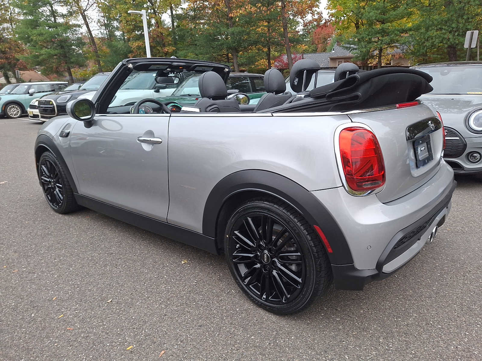 Used 2024 MINI Cooper S image 6