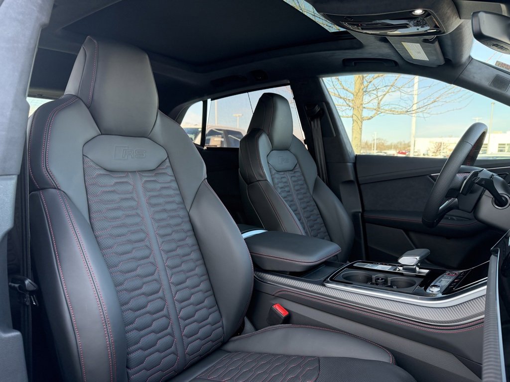 Used 2025 Audi RS Q8 performance image 24