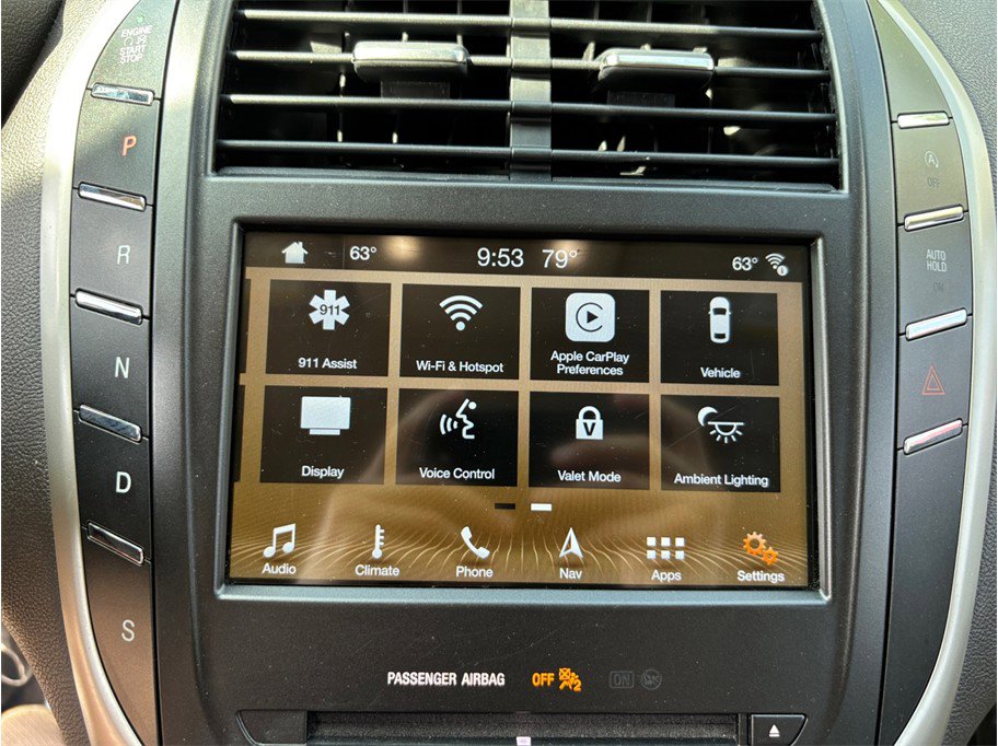 Used 2018 Lincoln MKC Reserve w/ Lincoln MKC Climate Package FWD image 35