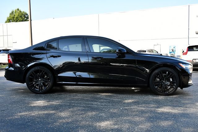 Used 2024 Volvo S60 B5 Plus FWD image 8