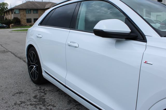 Used 2021 Audi Q8 Prestige AWD/4WD image 47