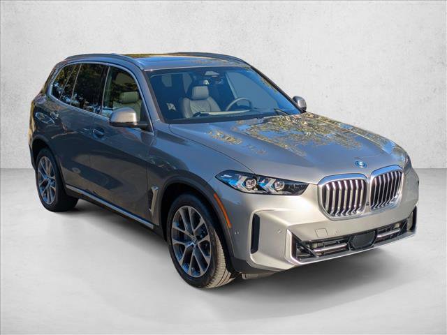New 2026 BMW X5 xDrive50e w/ Executive Package image 6