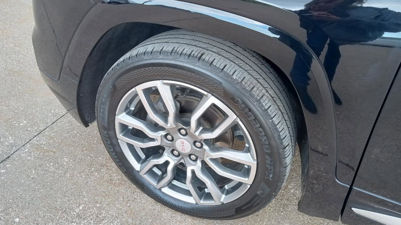 Used 2022 GMC Terrain Denali w/ LPO, Floor Liner Package AWD/4WD image 5