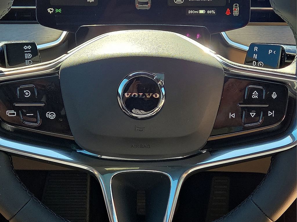 New 2026 Volvo EX90 Plus RWD image 31