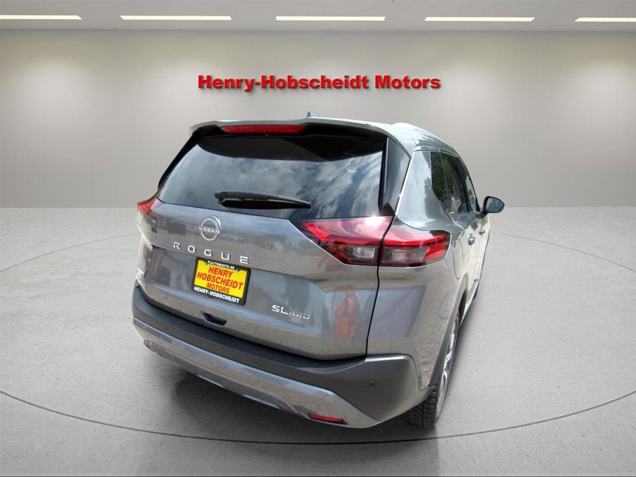 Used 2023 Nissan Rogue SL AWD/4WD image 12