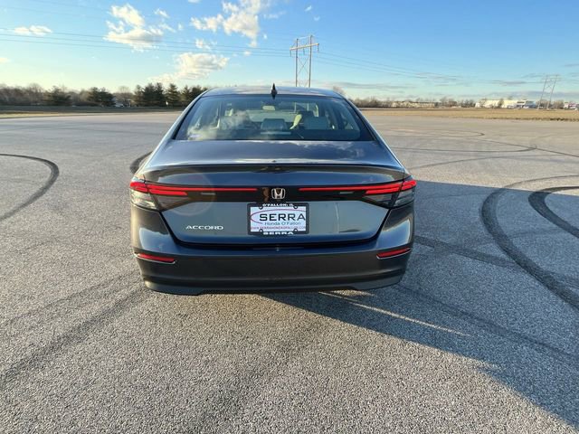 Used 2023 Honda Accord EX image 15