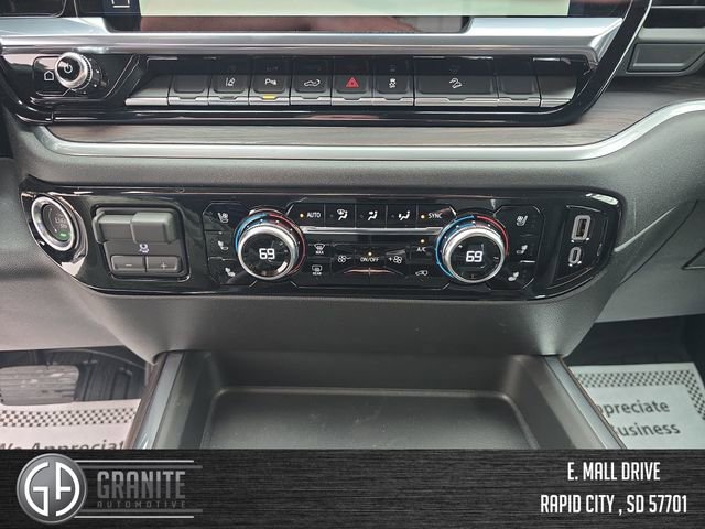 New 2026 GMC Sierra 3500 SLT w/ SLT Premium Package AWD/4WD image 19
