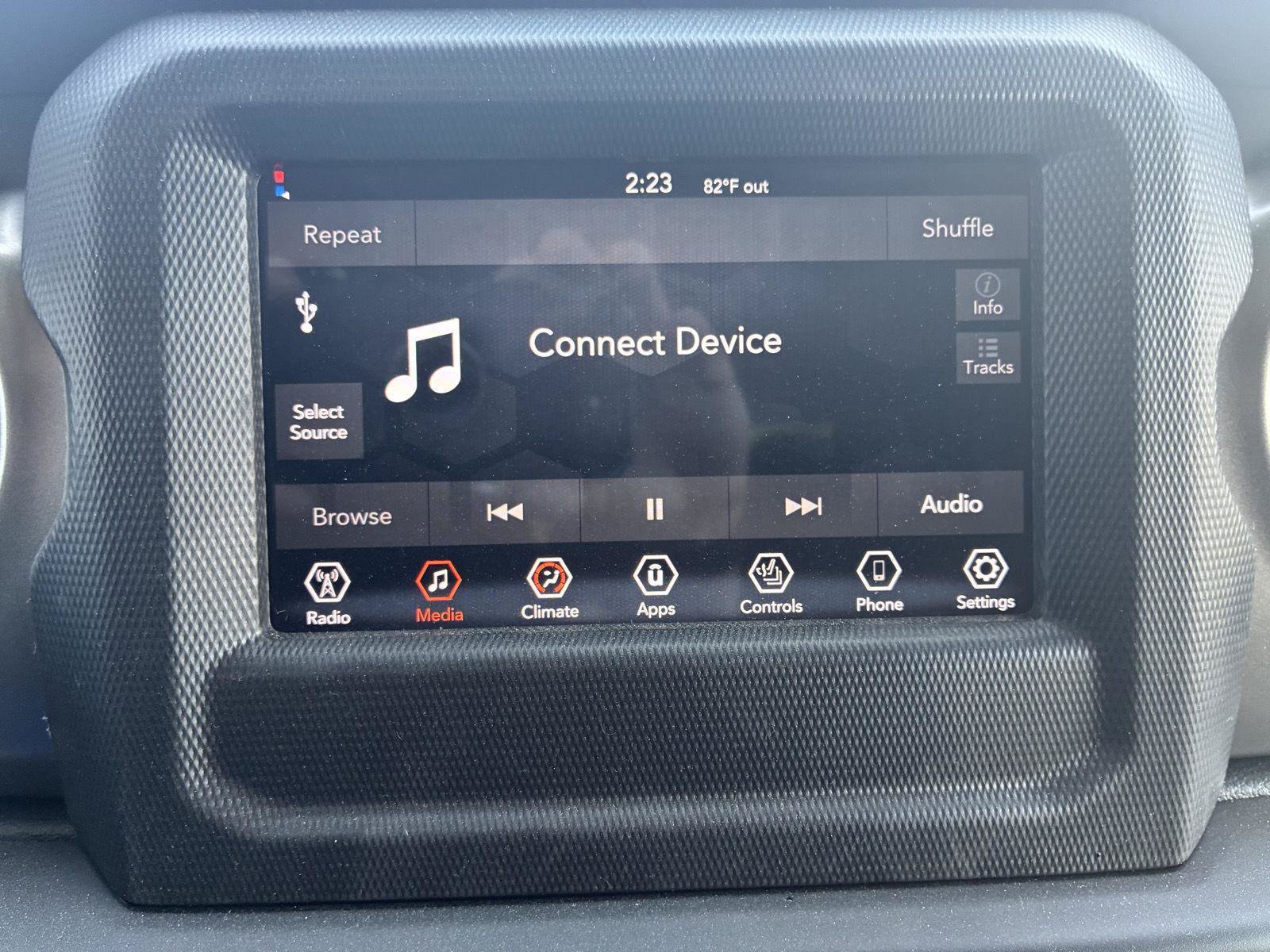 New 2023 Jeep Gladiator Sport AWD/4WD image 28